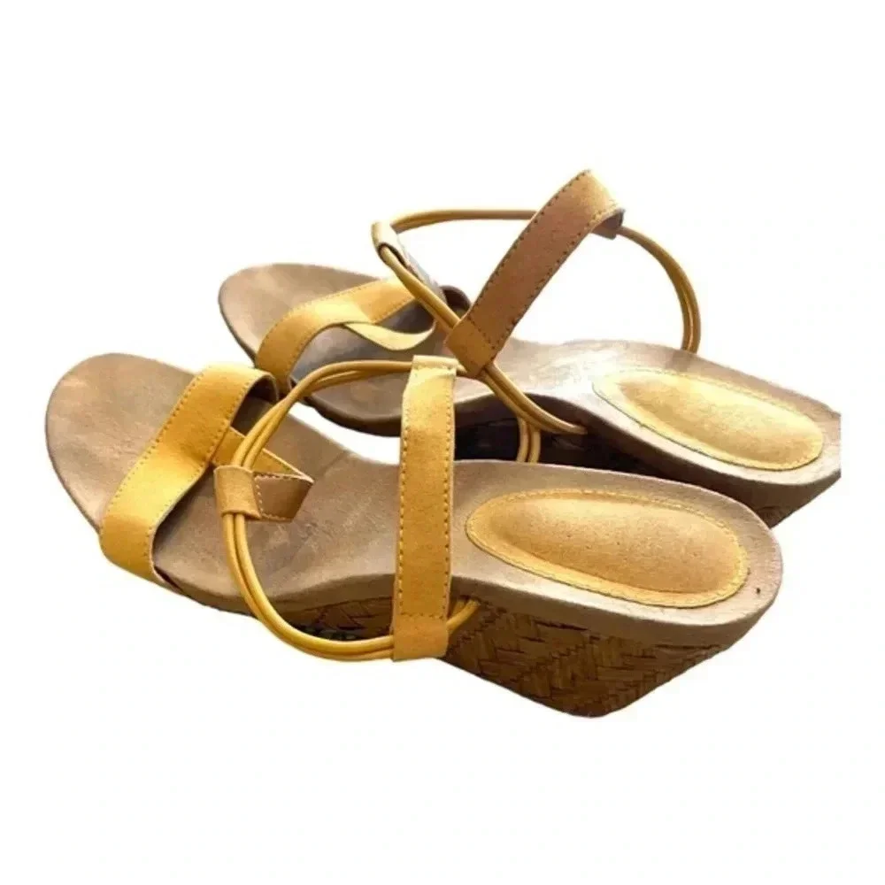 Wedge sandals low platform mustard yellow strappy sandals size 6.5 women’s